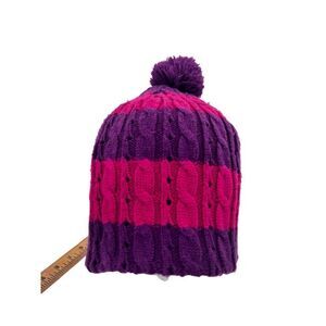 Levi’s Horizontal striped hat winter beanie hat with Pom Pom on top